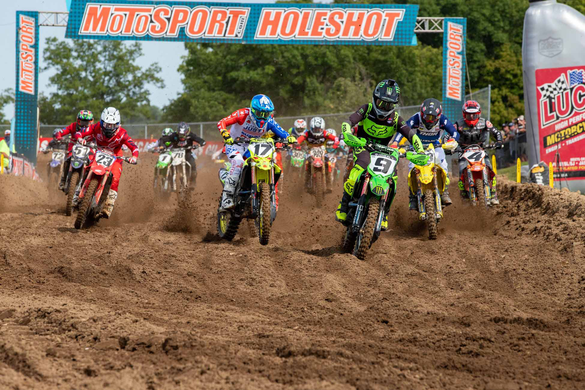 RedBud 450 Holeshot